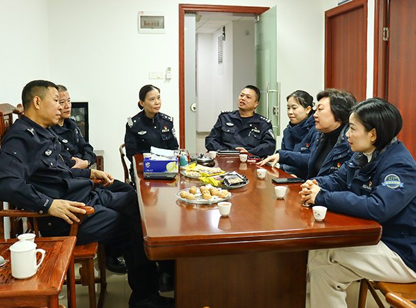 党建引领 警企聚力——集团与东漖派出所发展党建互换活动